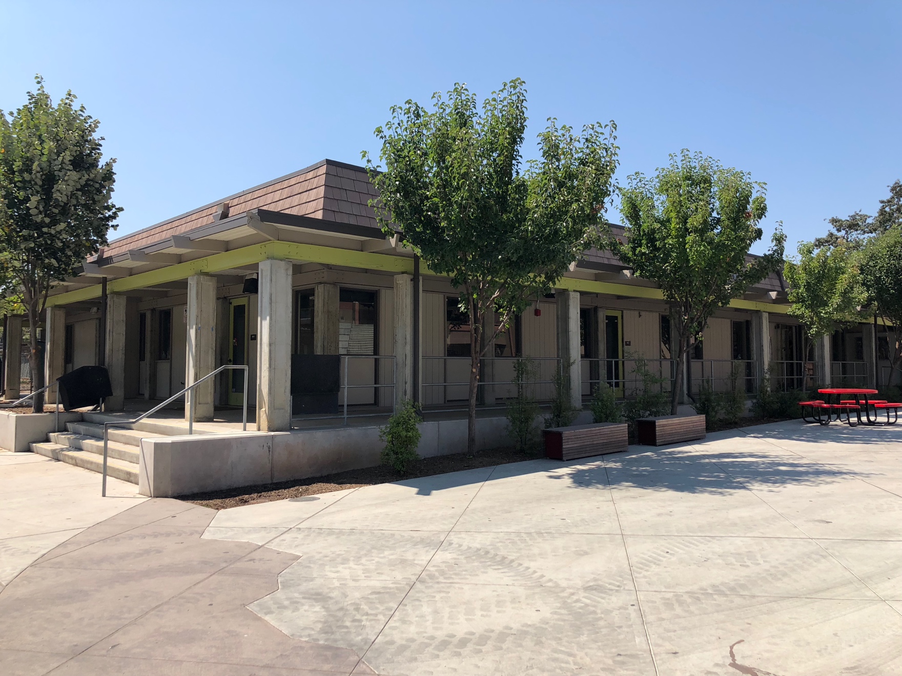 GUNN (17).jpg